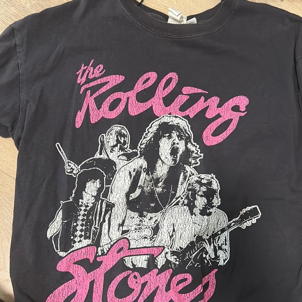 oversized tee rolling stones